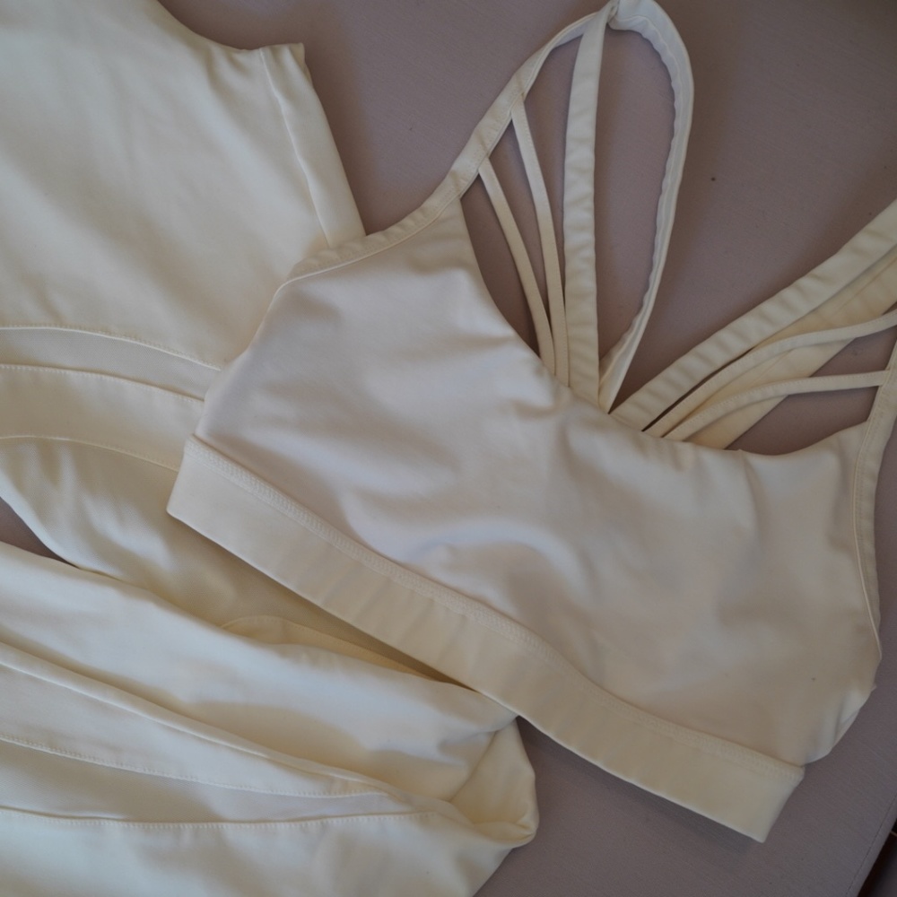 Yoga Set - Small - Picture 6 of 7